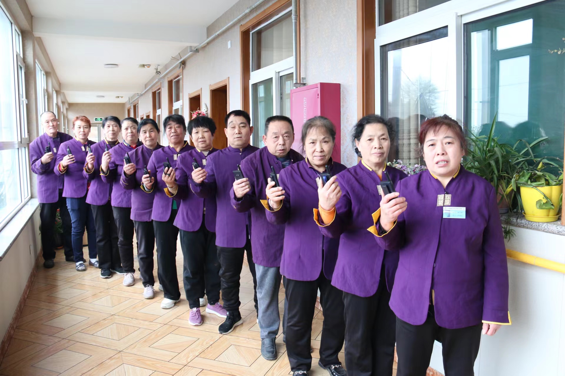 全院工作人員無(wú)線對(duì)講系統(tǒng)